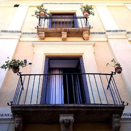 Palazzo Zimatore Residenza D'Epoca Aparthotel Pizzo  Exterior photo