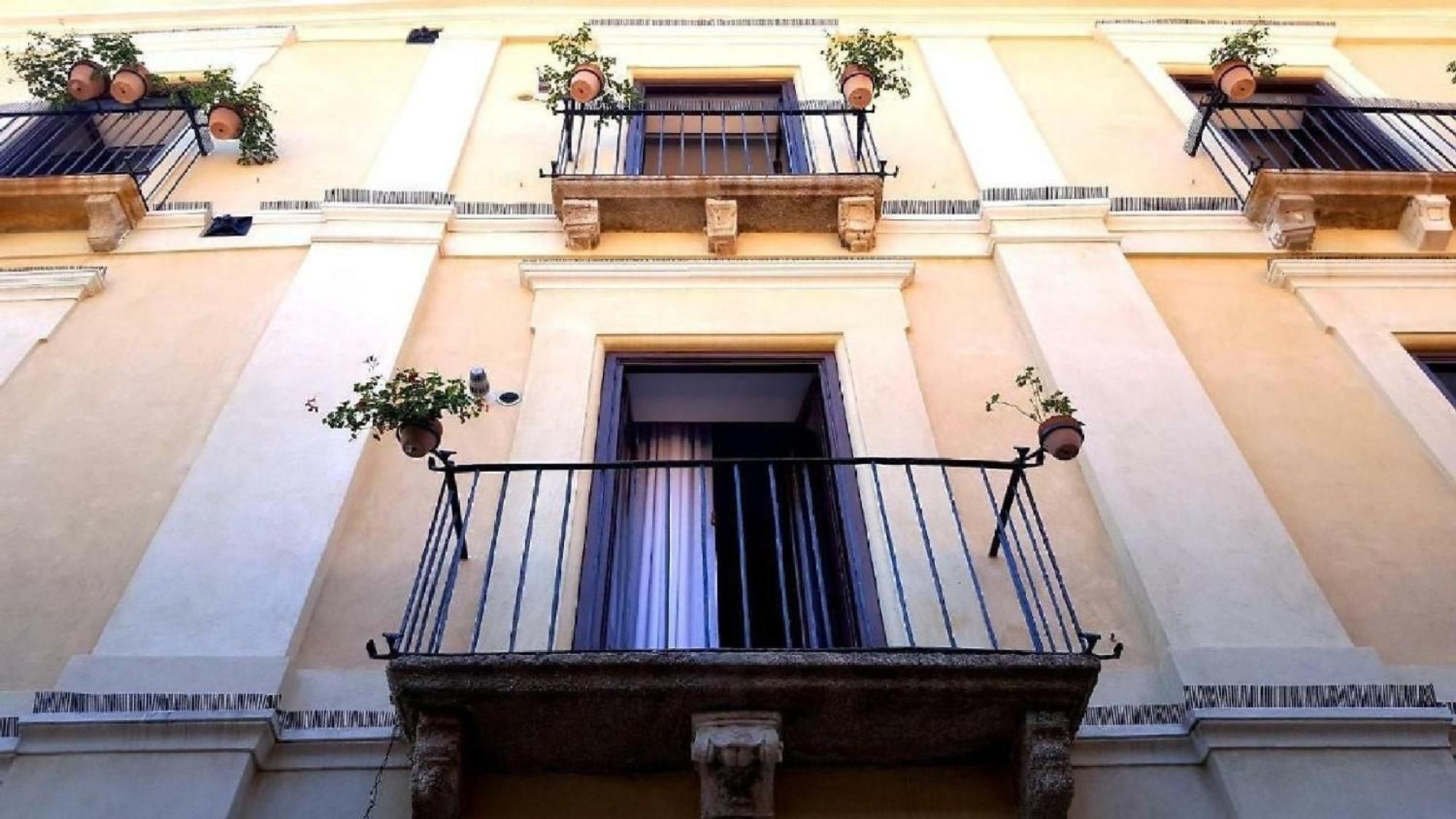 Palazzo Zimatore Residenza D'Epoca Aparthotel Pizzo  Exterior photo